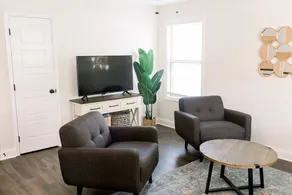 Hilltop Hangout! Downtown 3 BR Home w/ Game Room - Image 5