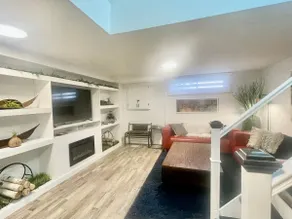 Urban KW Gem - Private 2 Bedroom Apartment ! - Image 5