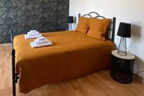 House with garden and terrace • 15 minutes from Vichy - Image 3