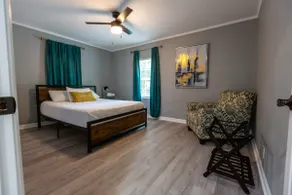 Cheerful Tulsa Getaway: Hot Tub & Near Downtown - Image 4