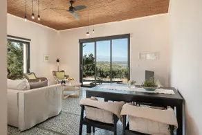 Myrtia Beach House - Image 5