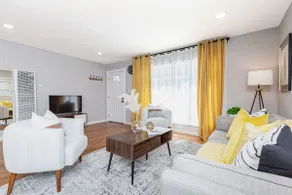 227 - Gorgeous 3B2B Close to Downtown Sunnyvale - Image 2