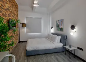Luxury Studio with Terrace - Image 3