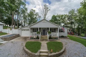 Bluegrass House - Image 3