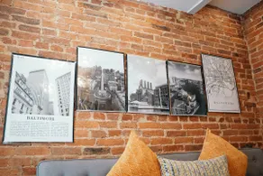 Cozy Modern Apt in the Heart of Fells Point! - Image 2