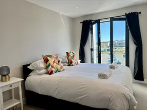 Dreamland | Sea views | Opposite beach |Sleeps 4 - Image 5