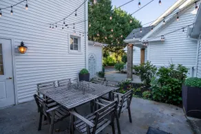 Large Group House in the Shenandoah Valley - Image 3