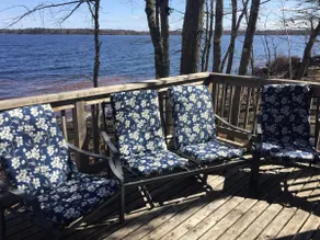 Cozy lakeside cabin - Image 2