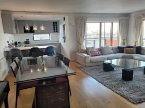 Stunning 3 Double Bedroom Apt in Greenwich near O2 - Image 3