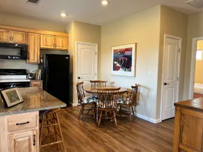 Cheerful two bedroom home with free parking. - Image 5
