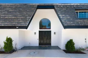 Lilac Country Villa on 20 Acre Avocado FARM Stay - Image 3