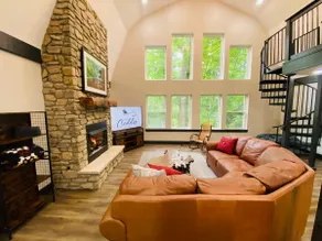 Fully Renovated Cabin in Hocking Hills - Hot Tub, Game Room, Wifi, Fireplace - Image 3