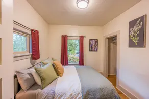 Cozy cabin on the Olympic Peninsula, W/ Hot Tub - Image 2