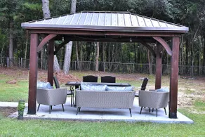 Cozy-Modern Retreat with outdoor entertainment - Image 5