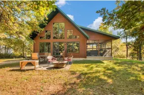 Rustic; Lodge Perfect Gateway; golf and lake - Image 2