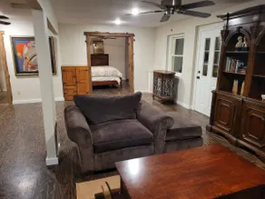 Garden View 2 Bedroom in Sierras Wine Country - Image 3