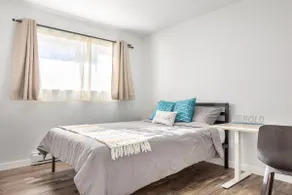 Renton lovely 2-bedroom apartment free parking - Image 4