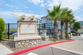 Beautiful Townhome - Silver Strand Beach Bungalow - Image 4