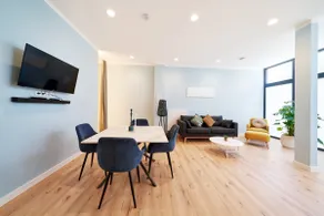 Design Studio I Citycenter I Kitchen I Netflix - Image 5