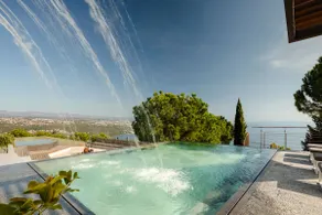 Spectacular View Private Pool Villa - Image 2