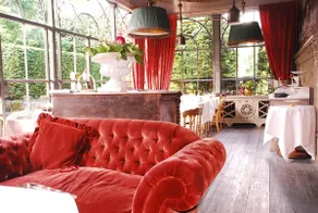 Cozy home on a vineyard - Image 2