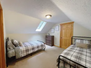 Cozy Hollow Cabin with Hot Tub - Image 4
