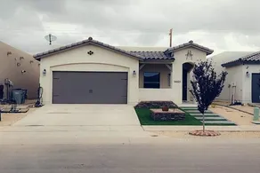 Modern 3 bedroom house Located on the far east - Image 3