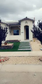 Modern 3 bedroom house Located on the far east - Image 2