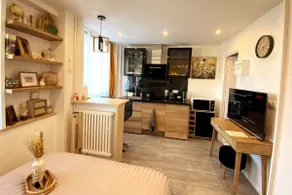 Paris Homestay of Happyness - Image 4