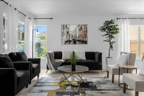 3 Bedrooms/ 2 Bathrooms Lindfields (3026 BC) - Image 2