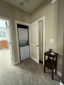 Spacious and Cozy In-law Suite w/ 1 Master Bedroom - Image 4