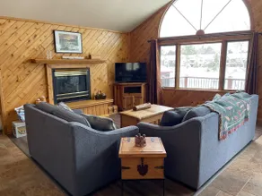 3BR Waterfront Home Steps to Downtown Eagle River - Image 4