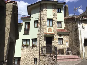 Village House La Calle del Medio CA -246-AS - Image 2