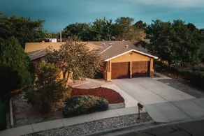 Private Home in NE ABQ! No cleaning fee - Image 2