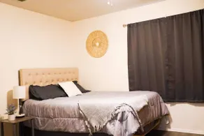 Cozy 1BR Close to TAMUK Perfect for Solo Travelers - Image 2