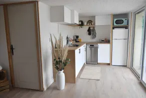 Appartement RDC avec jardin à 10km de la mer - Image 2