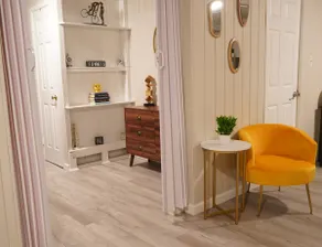 Lovely 1 Bedroom Apartment In West Islip - Image 3