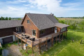 Large Cabin on a Vineyard with game room/bar - Image 4
