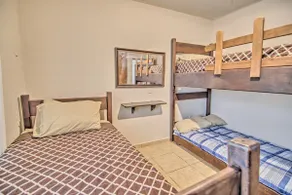 Perla 61: Groundfloor 2BR w Pool - 6 blocks to Beach - Image 3