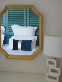 Renovated Cottage with two bedrooms and shared swimming pool - Image 3