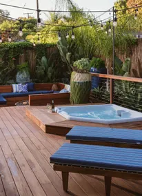 Tropical Beach Paradise w/ Spa ● Steps to Ocean Bluff and Sand ● Pet Friendly - Image 3