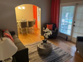 *Private/Modern/Cozy/pool & Hottub/17min from ATL* - Image 3