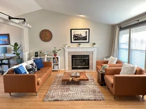 Large Vancouver home Minutes from PDX! - Image 2