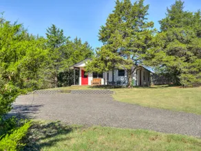 Woodland Retreat with Pool & Tennis court access! - Image 3