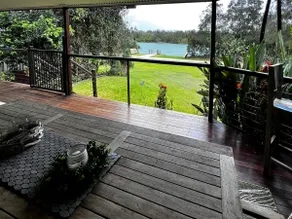 Pottsville Beach Retreat - Pet Friendly plus Car Charger - Image 3