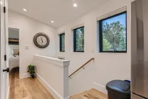 Newly Built Above Garage 2 bed in the ❤️ of LoHi - Image 4