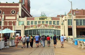 Perfect Neptune Getaway Minutes to Bradley Beach! - Image 5