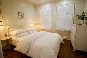 Cozy & Walkable Elmwood Village Charmer - Image 2