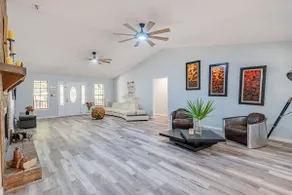 Fun Getaway Ranch Lake Pool Soccer 6 Bed 3 Bath - Image 5
