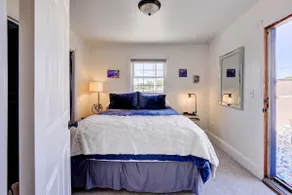 Victorian Retreat w/ City Skyline Views+Parking - Image 5